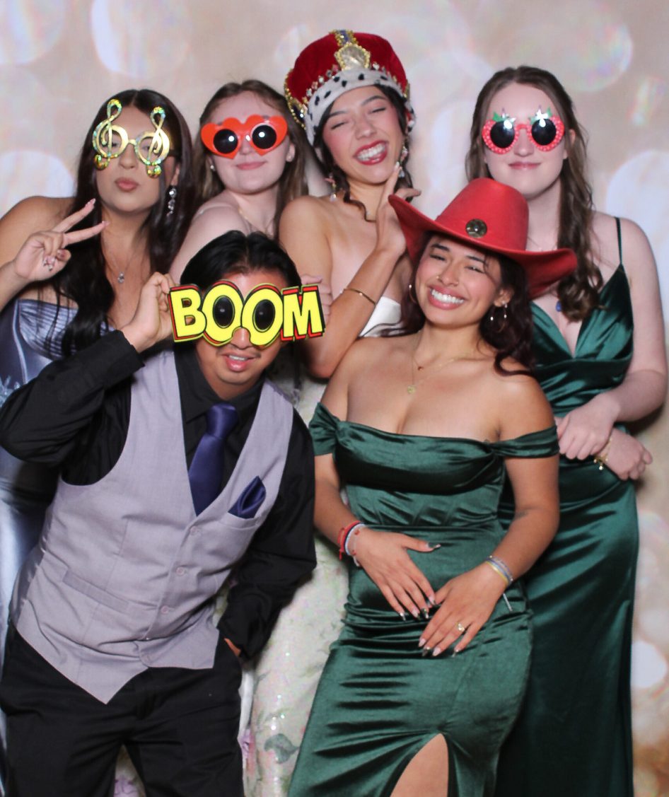 pixyprint-photobooth-southern-oregon-3-scaled